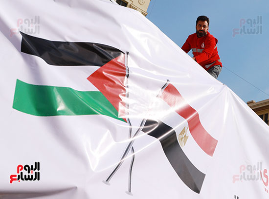 قافلة للأشقاء الفلسطينيين في قطاع غزة قافلة للأشقاء الفلسطينيين في قطاع غزة