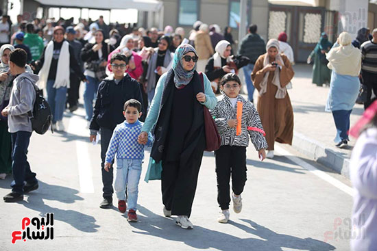 lمعرض الكتاب (16)