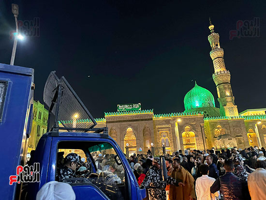 تواجد شرطى بمولد السيدة زينب تواجد شرطى بمولد السيدة زينب
