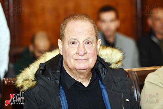 هانى مهنا فى عزاء والدة أحمد فهيم