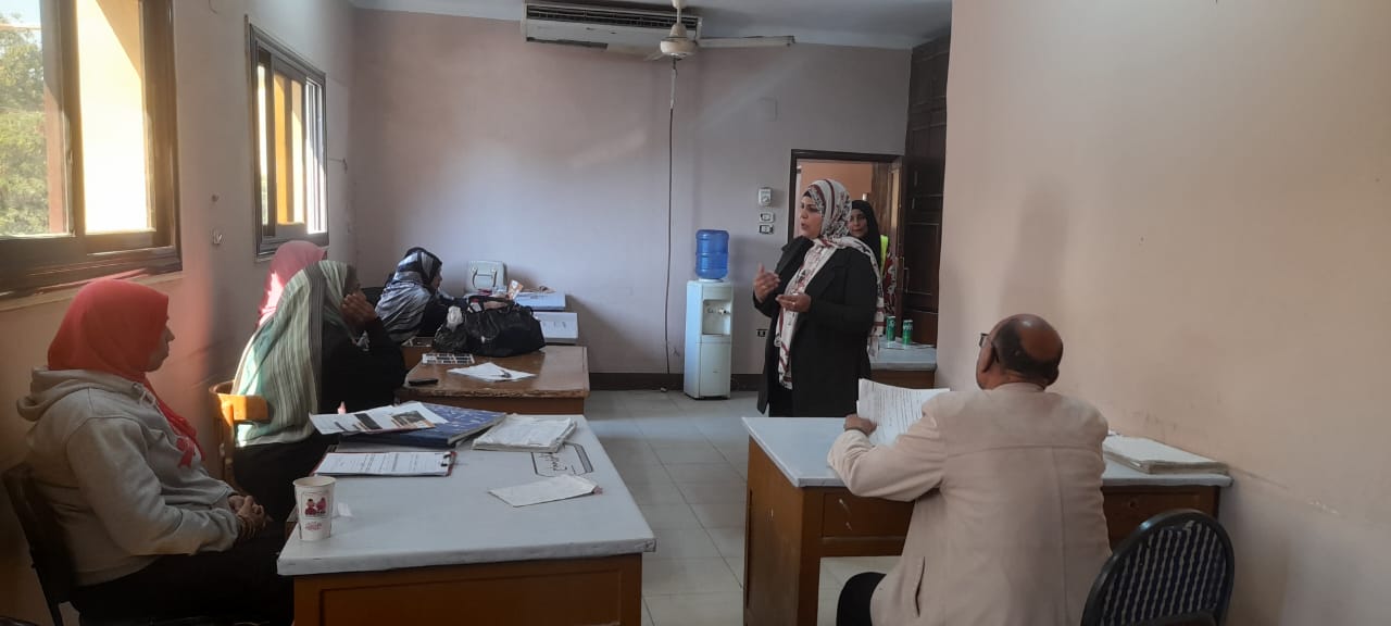 مدير وحدة حماية الطفل بالأقصر تكشف تفاصيل المبادرات مدير وحدة حماية الطفل بالأقصر تكشف تفاصيل المبادرات
