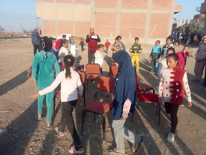 أحد الالعاب بالقافلة أحد الالعاب بالقافلة