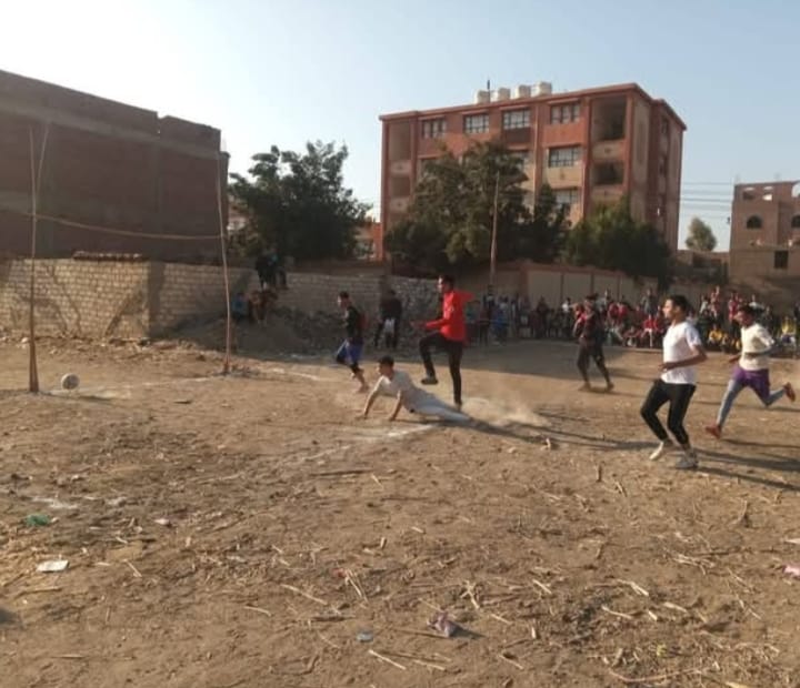 مباراة كرة القدم بالقافلة مباراة كرة القدم بالقافلة