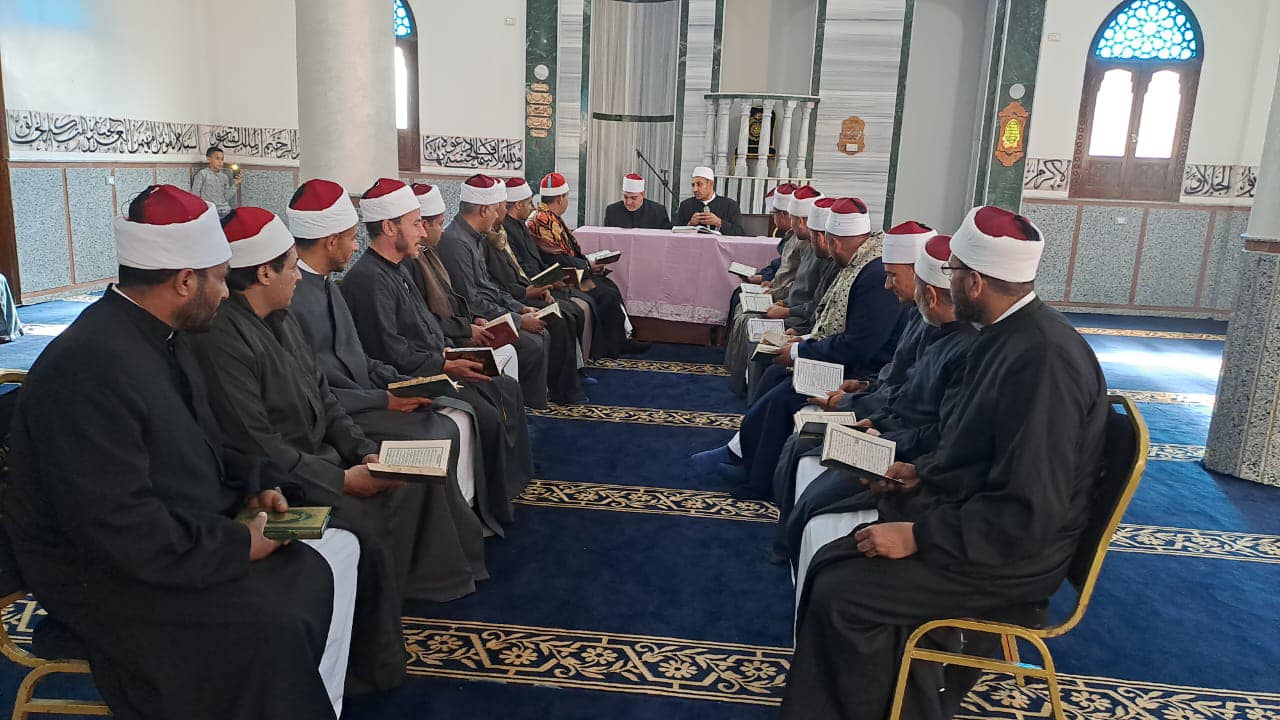 مقرأة للأئمة بمسجد بكفر الشيخ