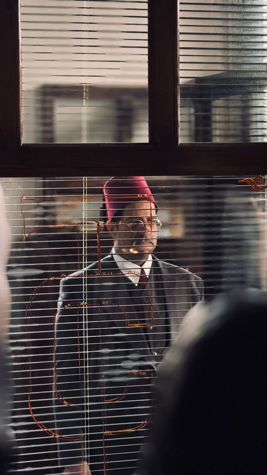 احمد امين فى مشهد من مسلسل النص