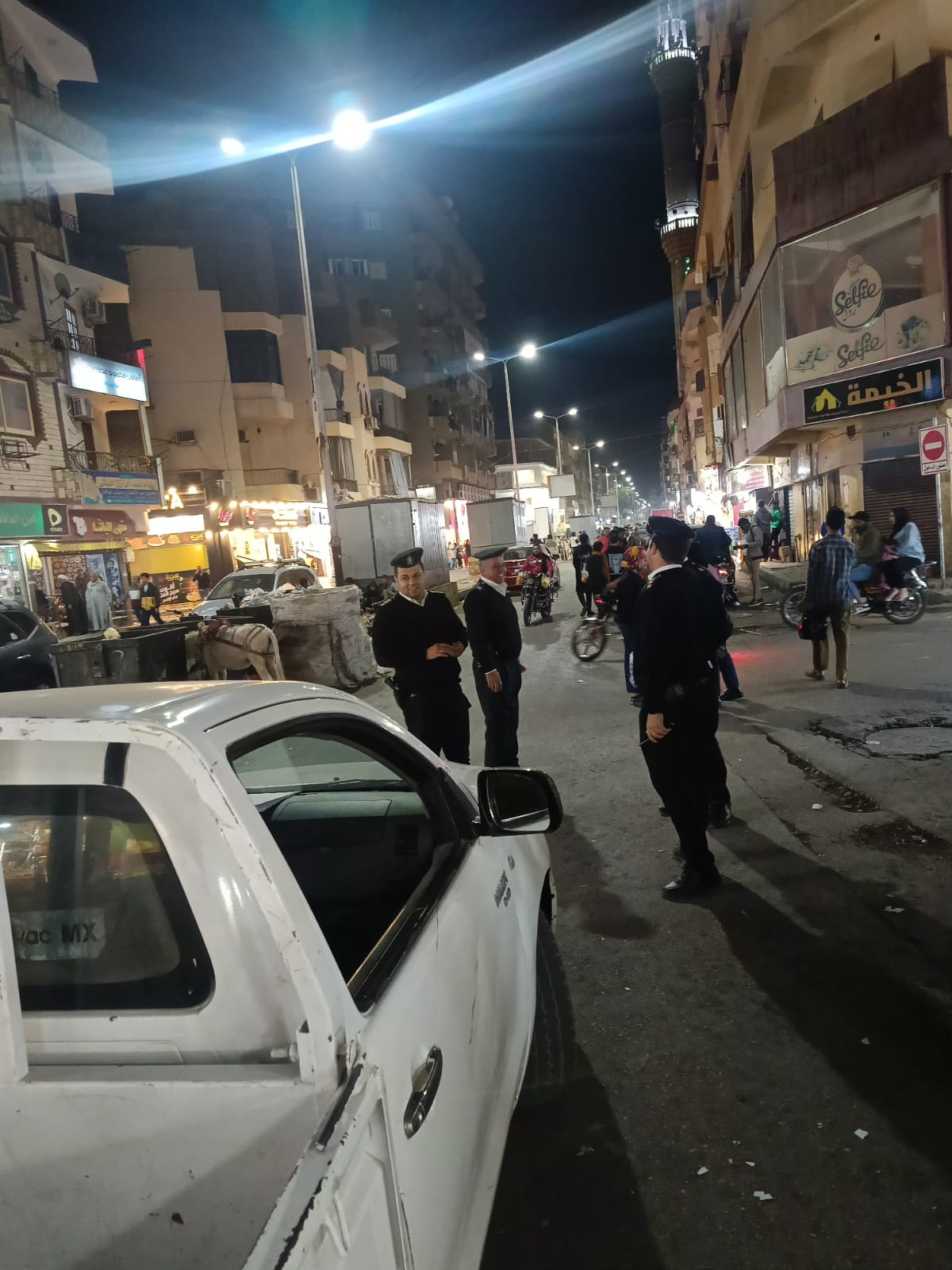 شرطة المرافق بالأقصر تضبط وتحرر 90 محضر ومخالفة في حملات لتحقيق الإنضباط