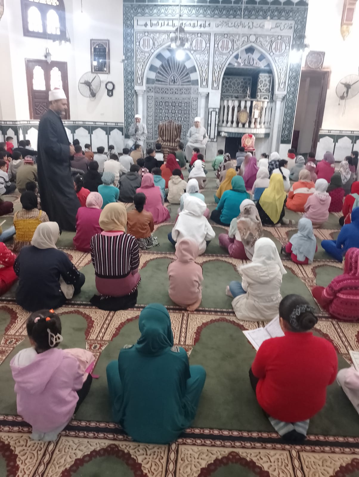 لقاء الجمعة للأطفال بمسجد الملعب الكبير لقاء الجمعة للأطفال بمسجد الملعب الكبير
