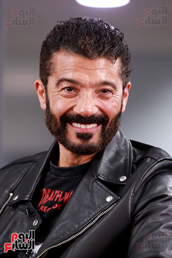 خالد النبوى وصورة أخرى من ندوته باليوم السابع خالد النبوى وصورة أخرى من ندوته باليوم السابع