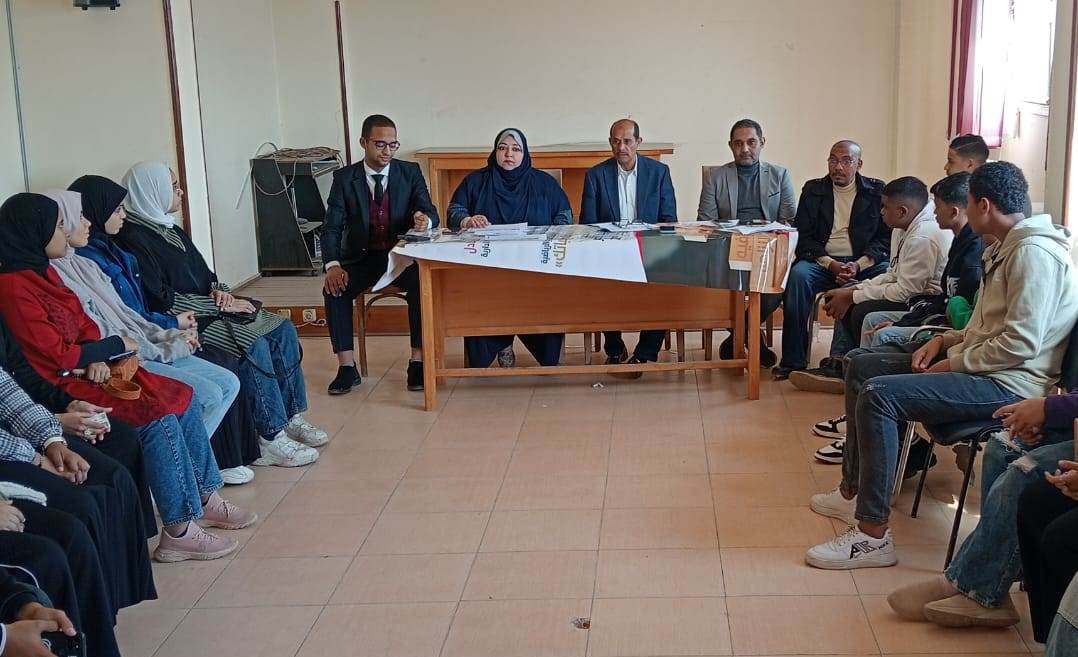 شباب ورياضة الأقصر تجرى مقابلات للنشء المشاركين ببرنامج سفراء ضد الفساد