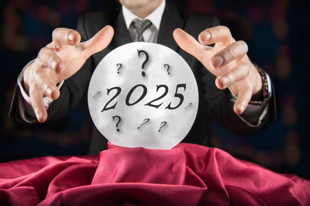 ابراج حظها جيد في عام 2025 ابراج الحظ معها في 2025