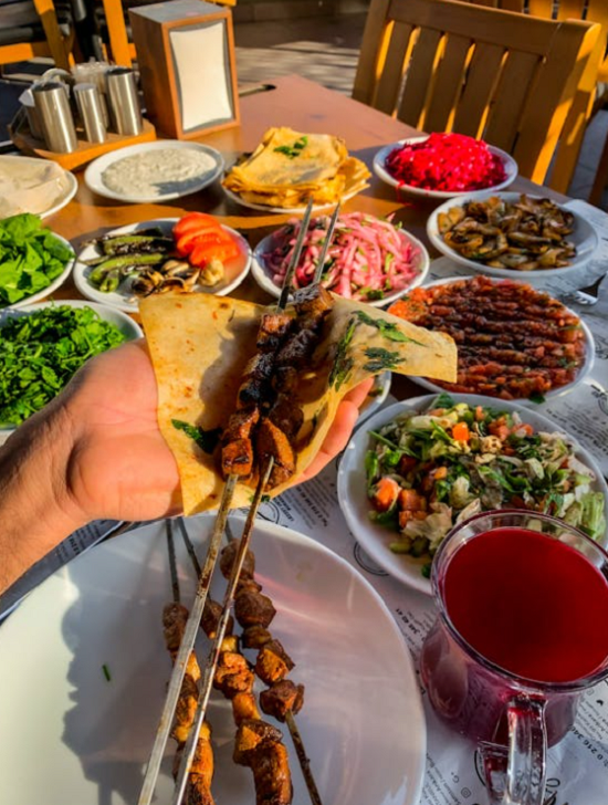 إعداد سفرة شهية