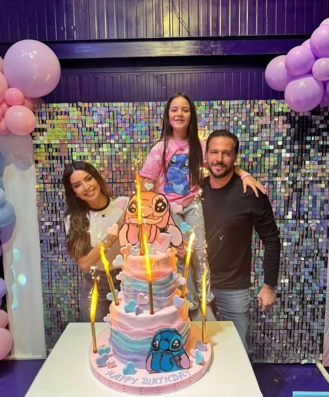 ليا ابنة أمل بشوشة