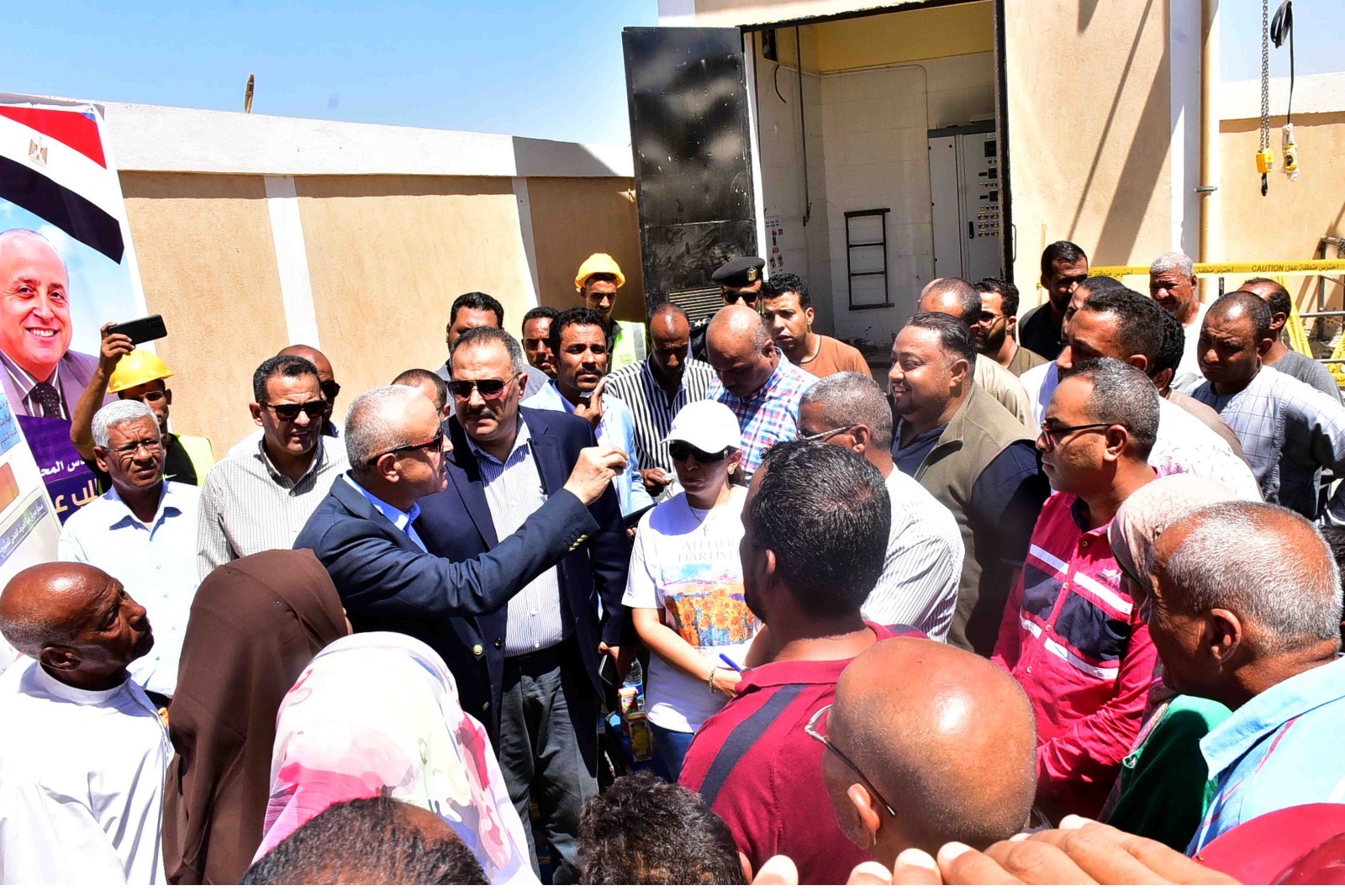 جولات لرصد العمل فى محطات الصرف الصحى