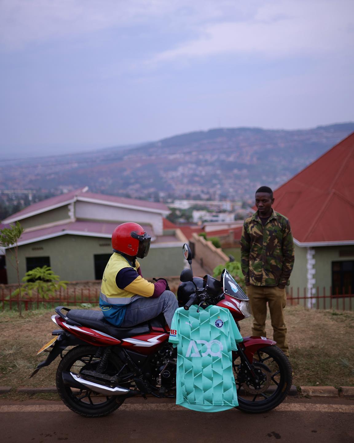 قميص بيراميدز الثانى