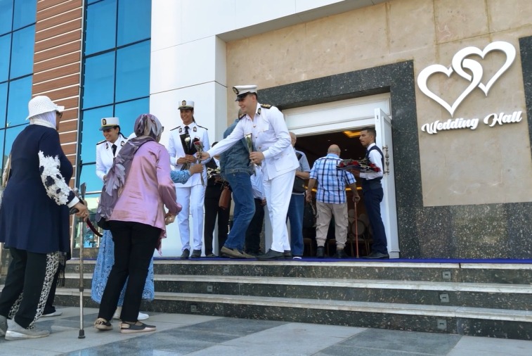 6bd2d994-66c4-4969-97d4-39401d80327f