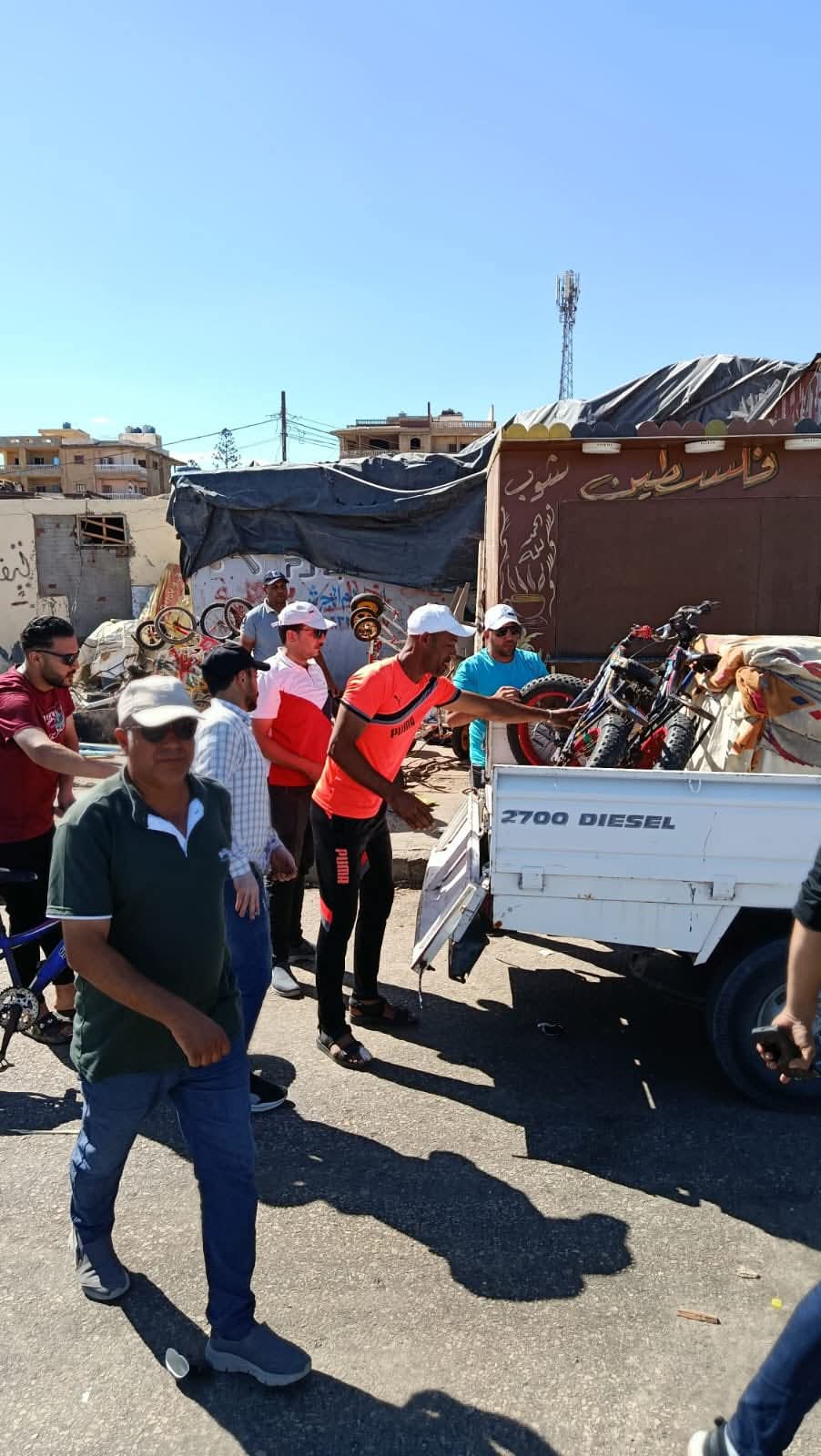 حملة مكبرة لرفع الاشغالات في جمصة حملة مكبرة لرفع الاشغالات في جمصة