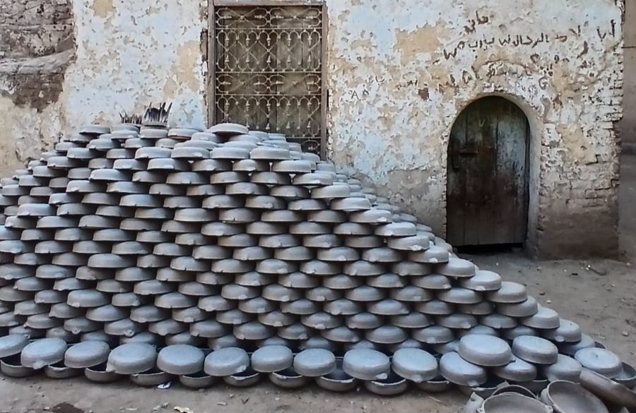 طواجن من الفخار 