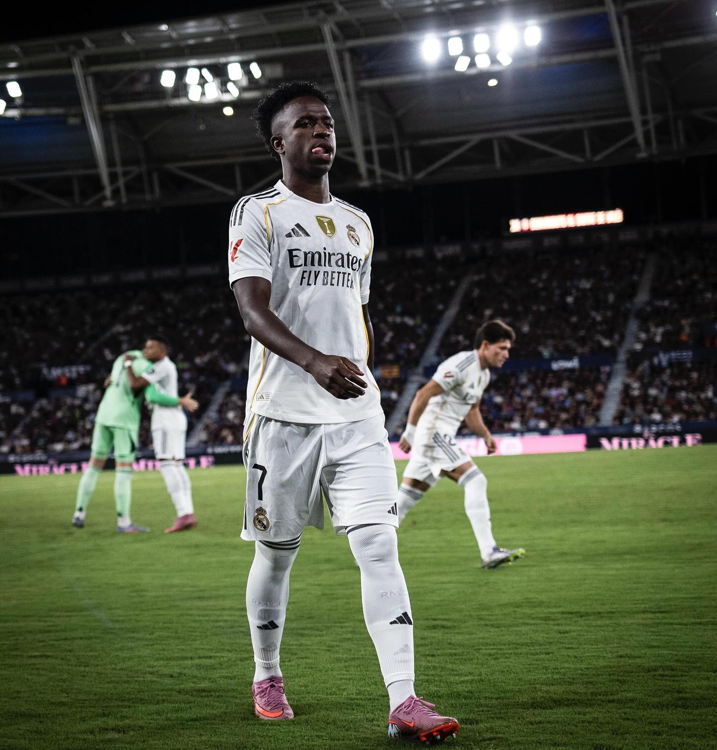 فينيسيوس جونيور