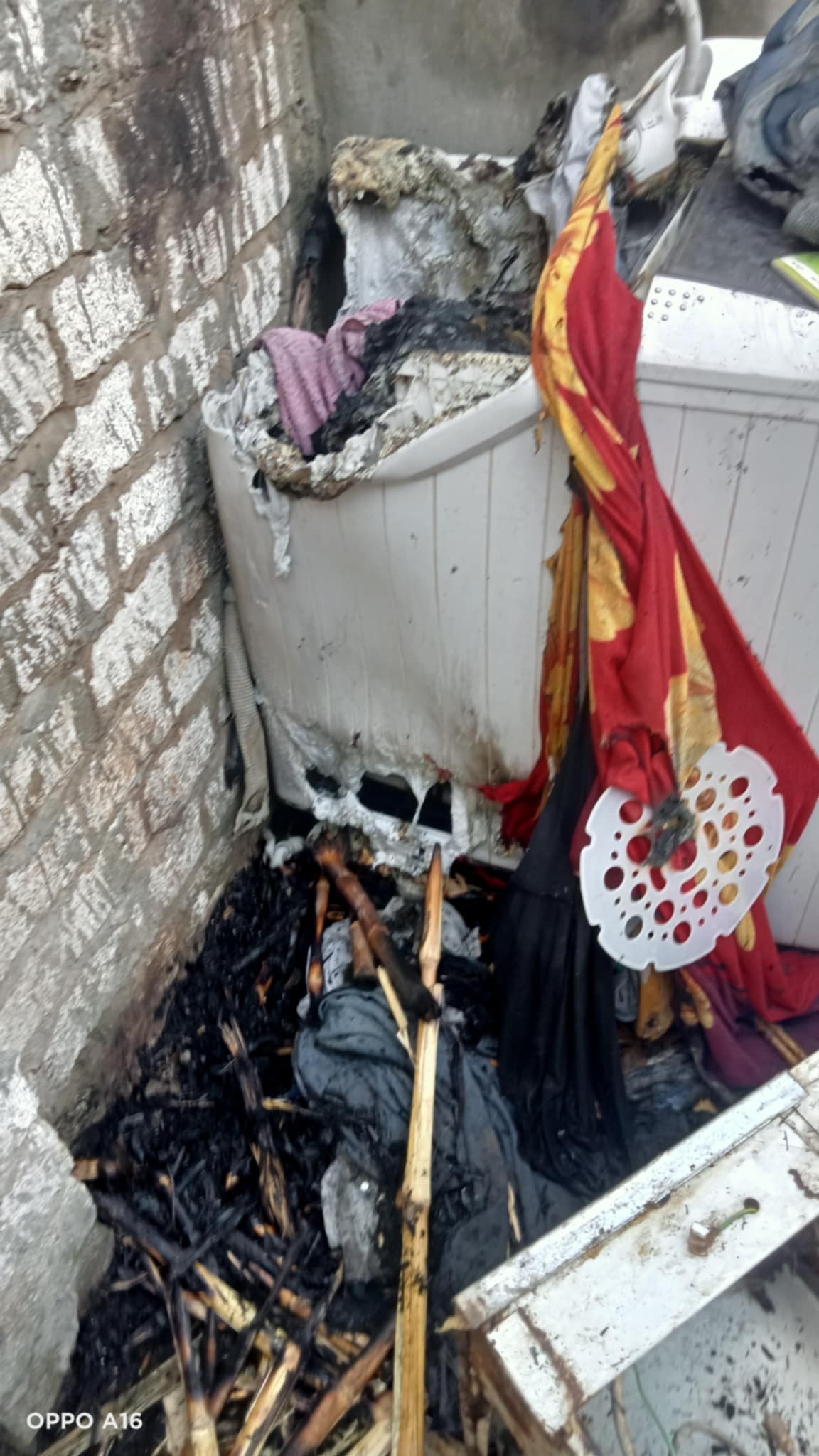 الحريق التهم حتى الغسالة الحريق التهم حتى الغسالة