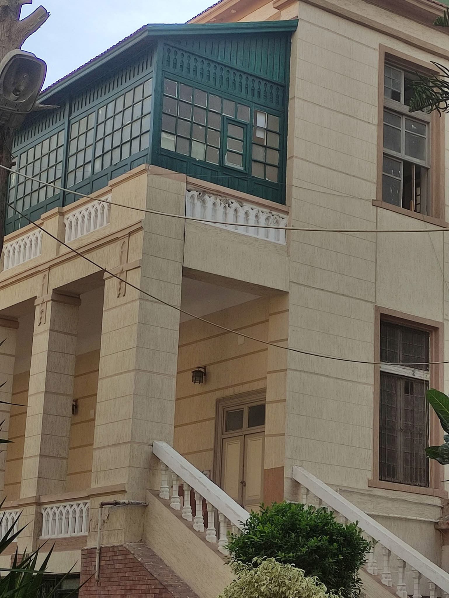 مدرسة العباسية التاريخية بالإسكندرية (1)