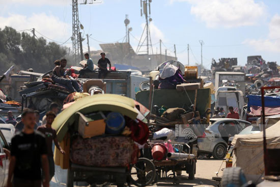 جيش الاحتلال لسكان مدينة غزة الانتقال جنوبًا عبر شارع الرشيد فقط