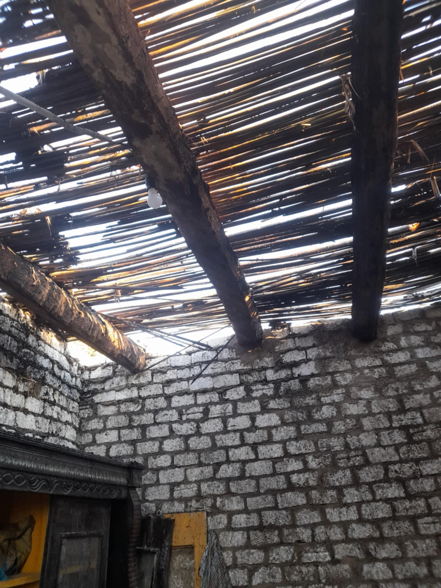 المنزل المحترق المنزل المحترق