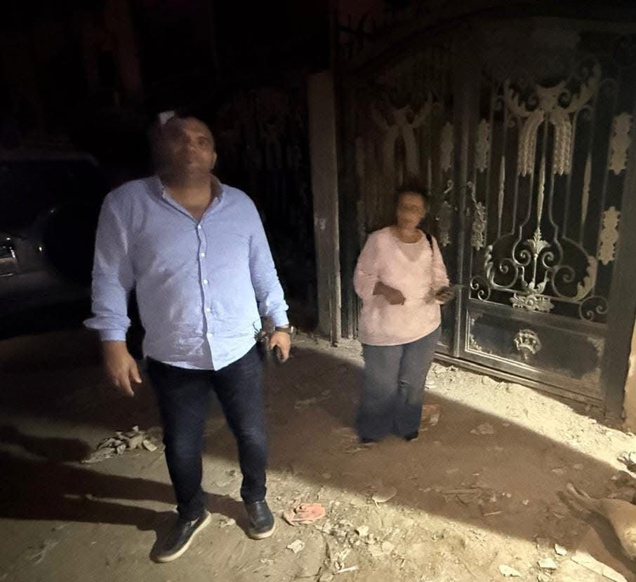 لجنة من حى الهرم لفحص حقيقة ادعاء نفوق 500 كلب فى حدائق الأهرام (7)