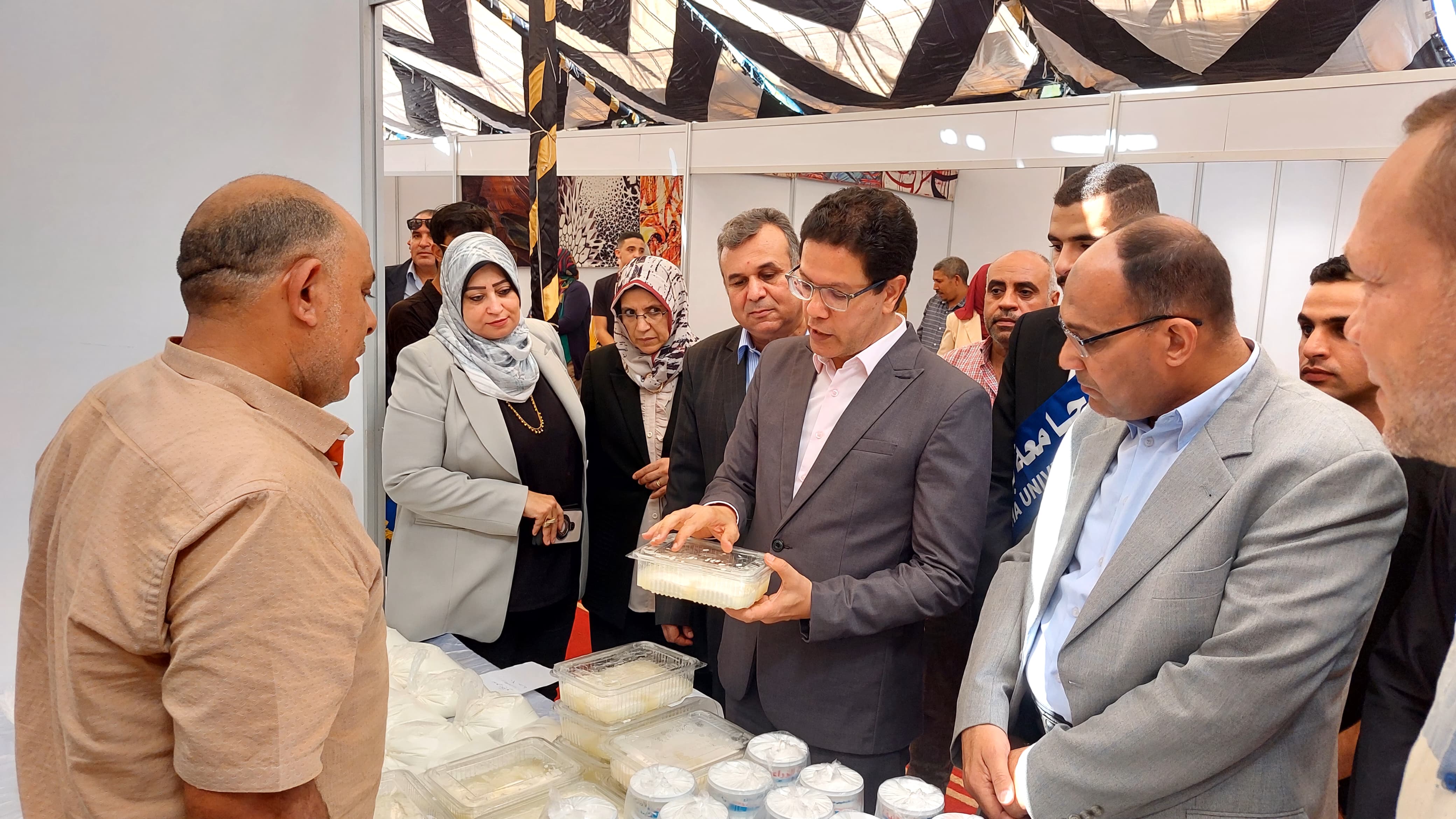 منتجات الألبان