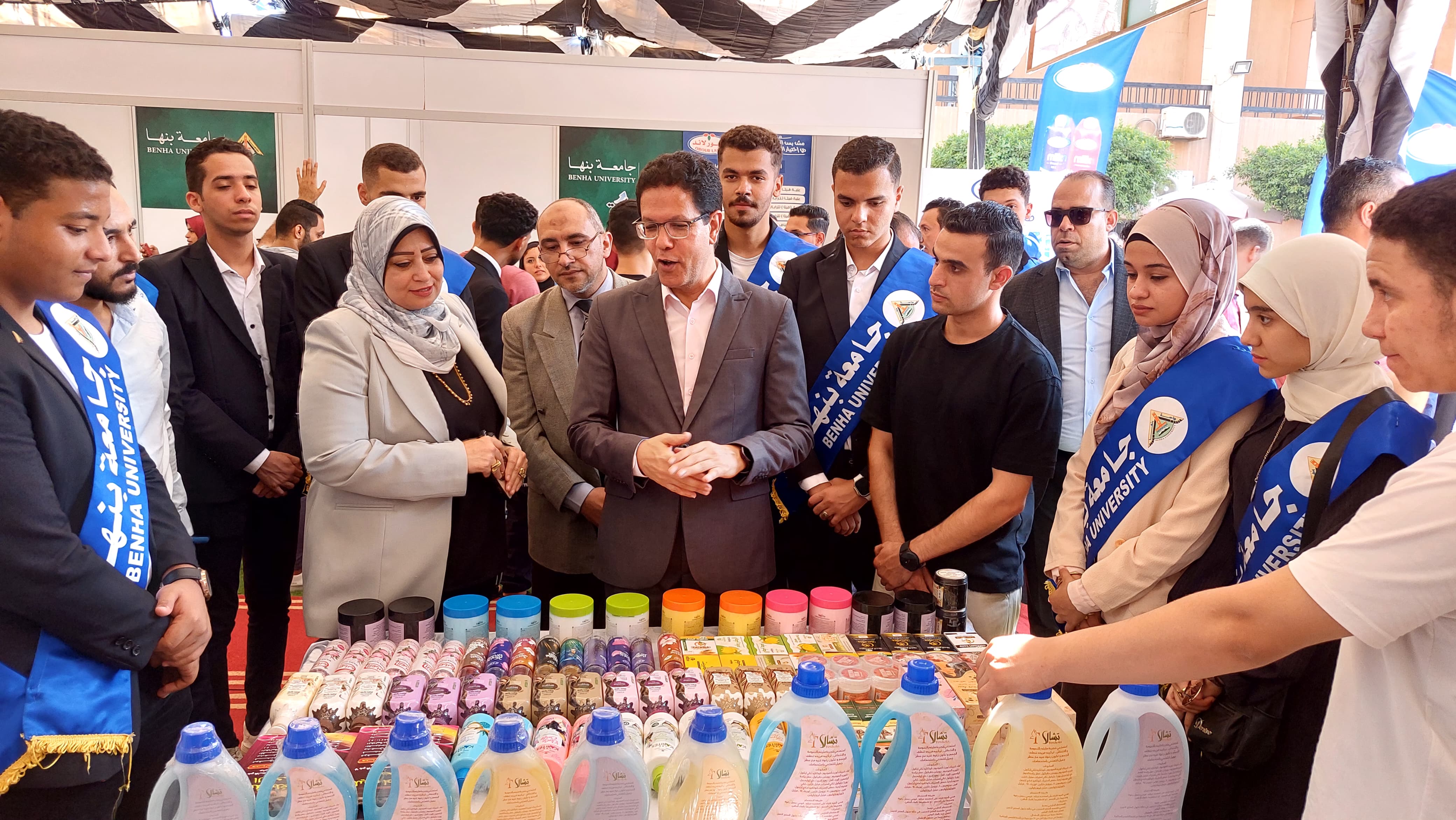 المنظفات ومنتجات البشرة