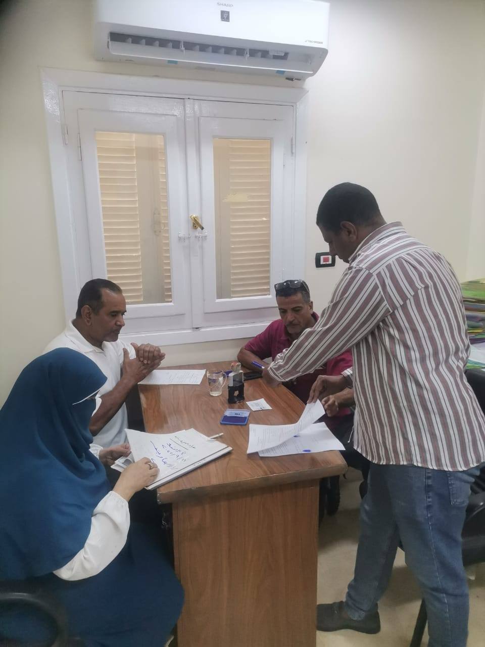 لجنة عقود الملكية النهائية لوحدات الاسكان الشعبي بمنطقة رواج