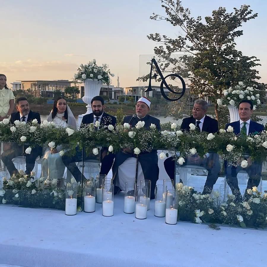 حضور لافت من نجوم الفن في عقد قران نجل خيري رمضان (2)