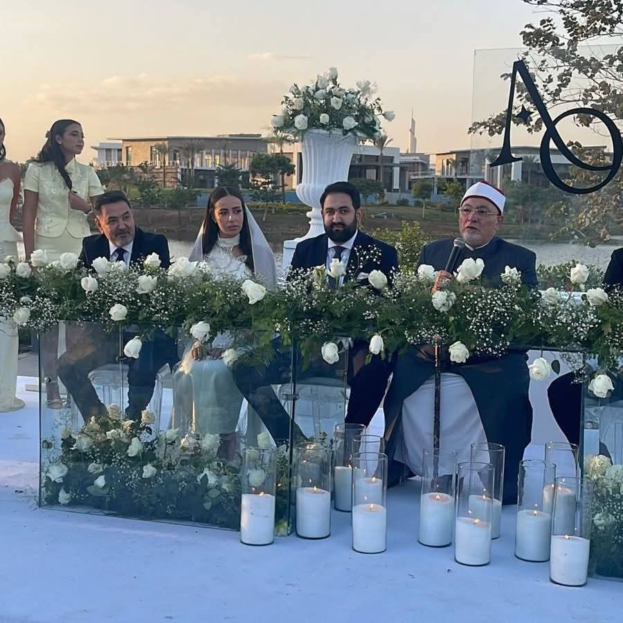 حضور لافت من نجوم الفن في عقد قران نجل خيري رمضان (4)