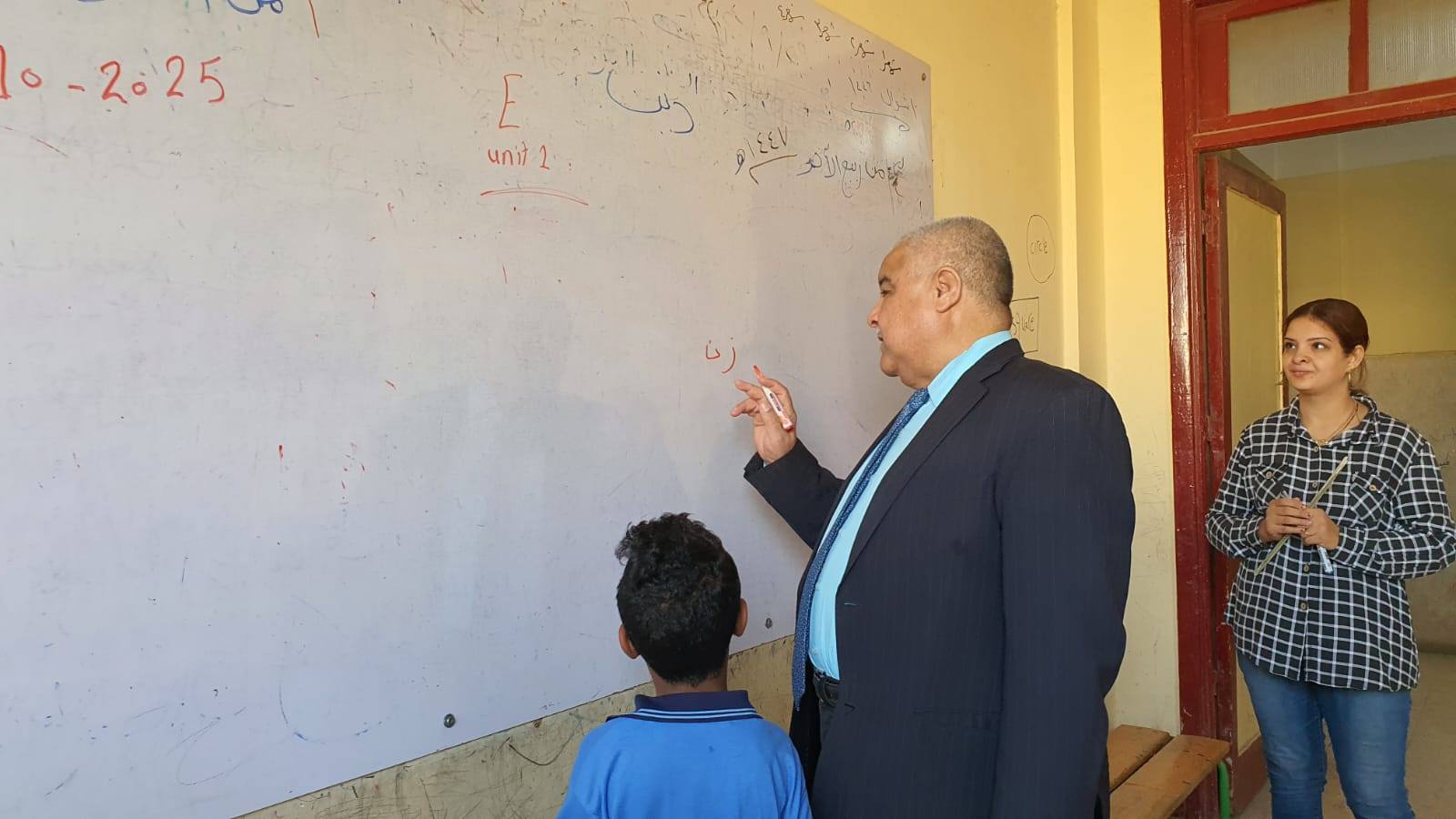 جولة على مدارس بإدارة الزينية لمتابعة انتظام العملية التعليمية داخلها جولة على مدارس بإدارة الزينية لمتابعة انتظام العملية التعليمية داخلها