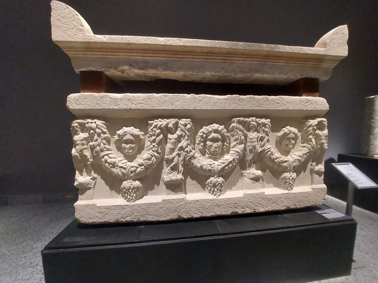 نقوش التوابيت نقوش التوابيت