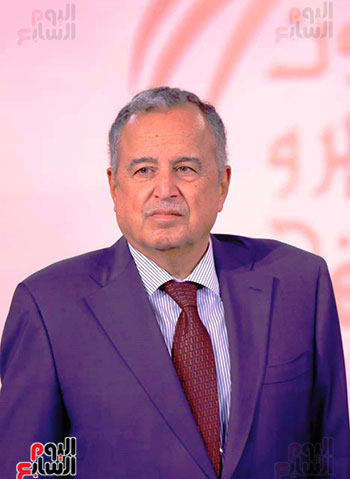 السفير نبيل فهمب