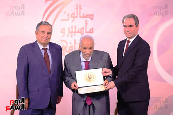 تكريم حسن حامد