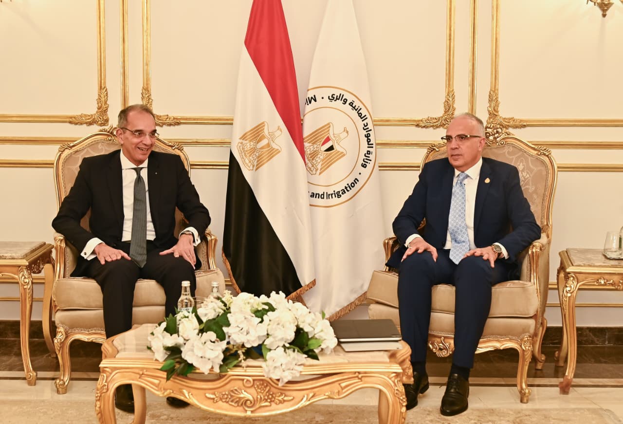 وزيرا الرى والاتصالات