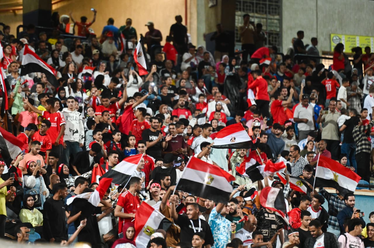 جماهير منتخب مصر تحتشد في استاد القاهرة (7)