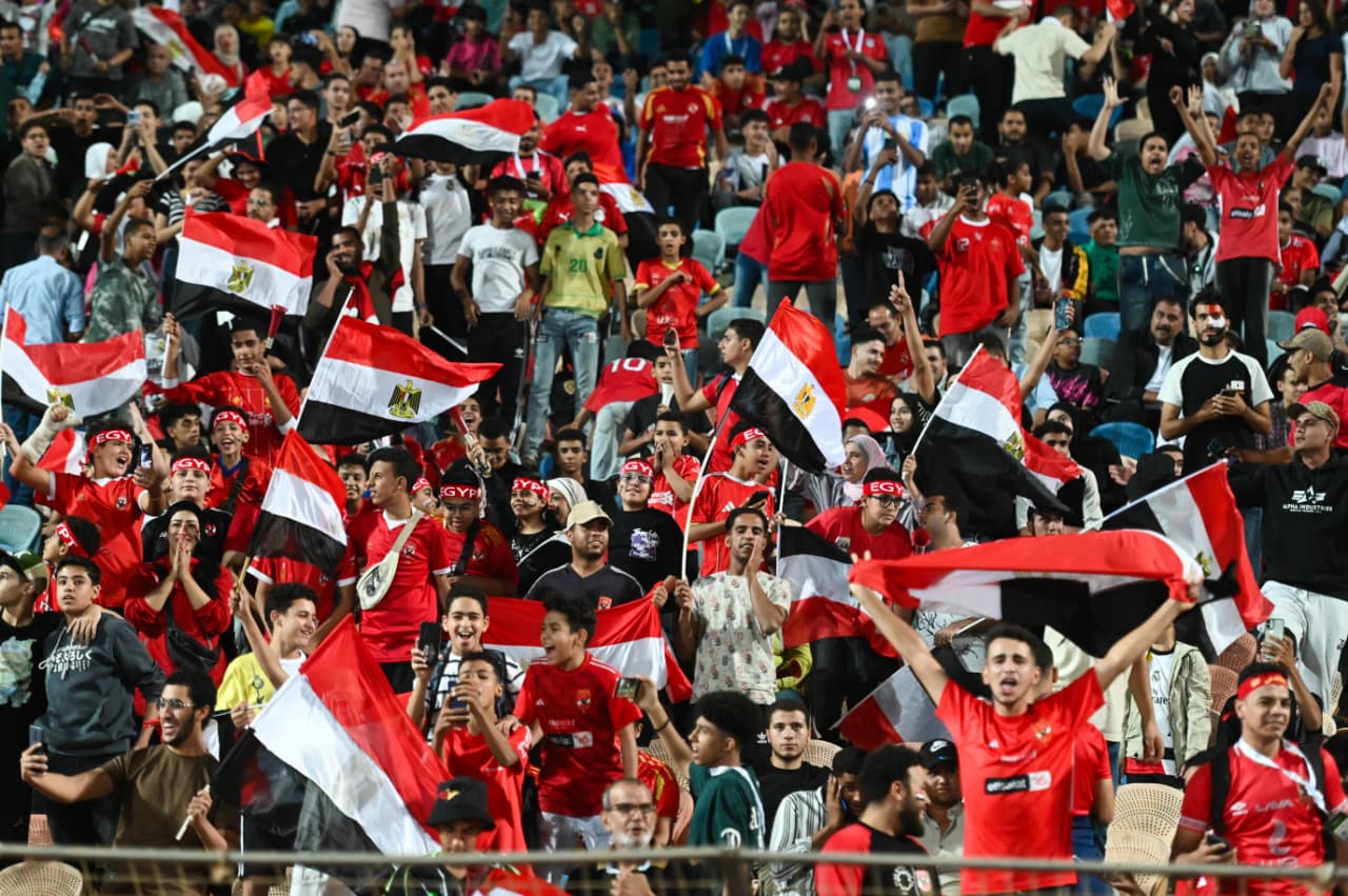 جماهير منتخب مصر تحتشد في استاد القاهرة (3)