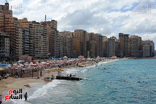 اقبال-فى-الخريف