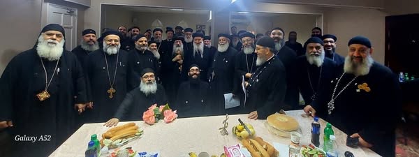 الأنبا مارتيروس يترأس اجتماع مجمع كهنة شرق السكة الحديد