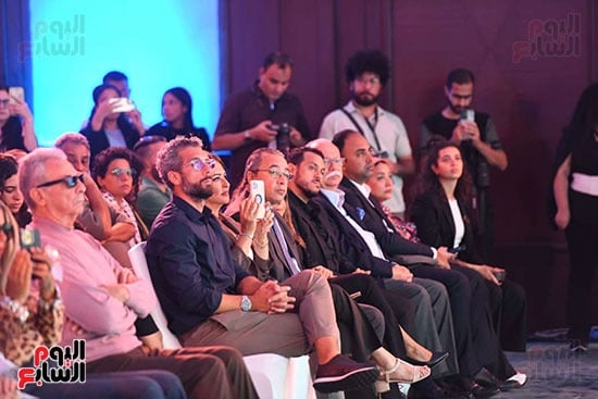 جانب من المحضور