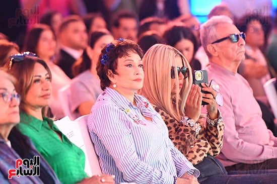 لبلبة وبوسي شلبي وليلي علوي وحميدة