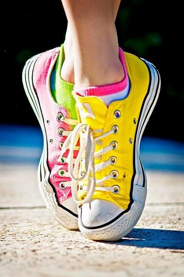 الأحذية الجريئة الأحذية الجريئة