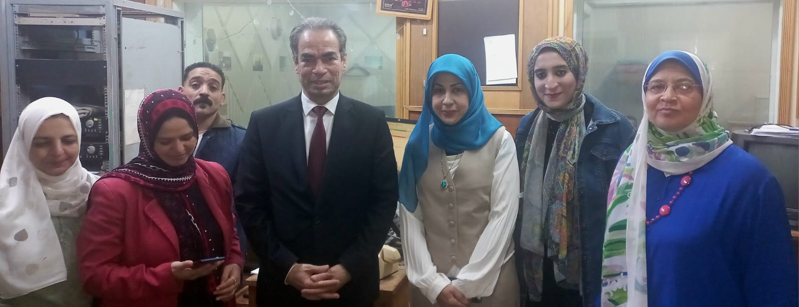 استديوهات صفاء حجازي والبرنامج العام يواصلان تغطية قمة شرم الشيخ  (1)