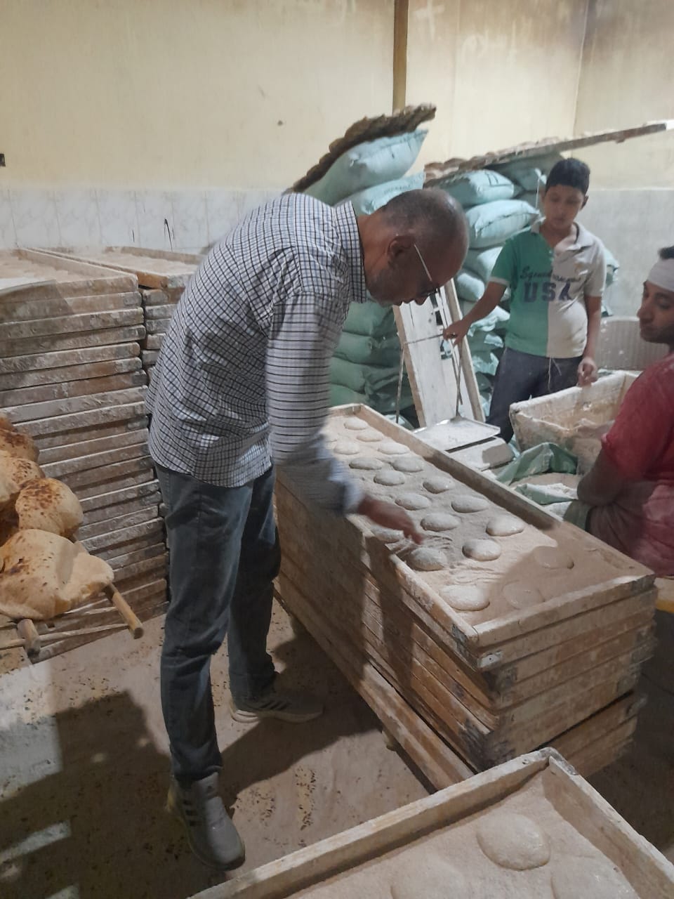 جانب من الحملات التموينية (4)