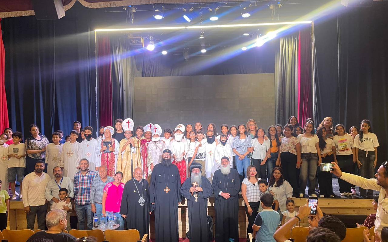 الأنبا مارتيروس خلال الاحتفالات الأنبا مارتيروس خلال الاحتفالات