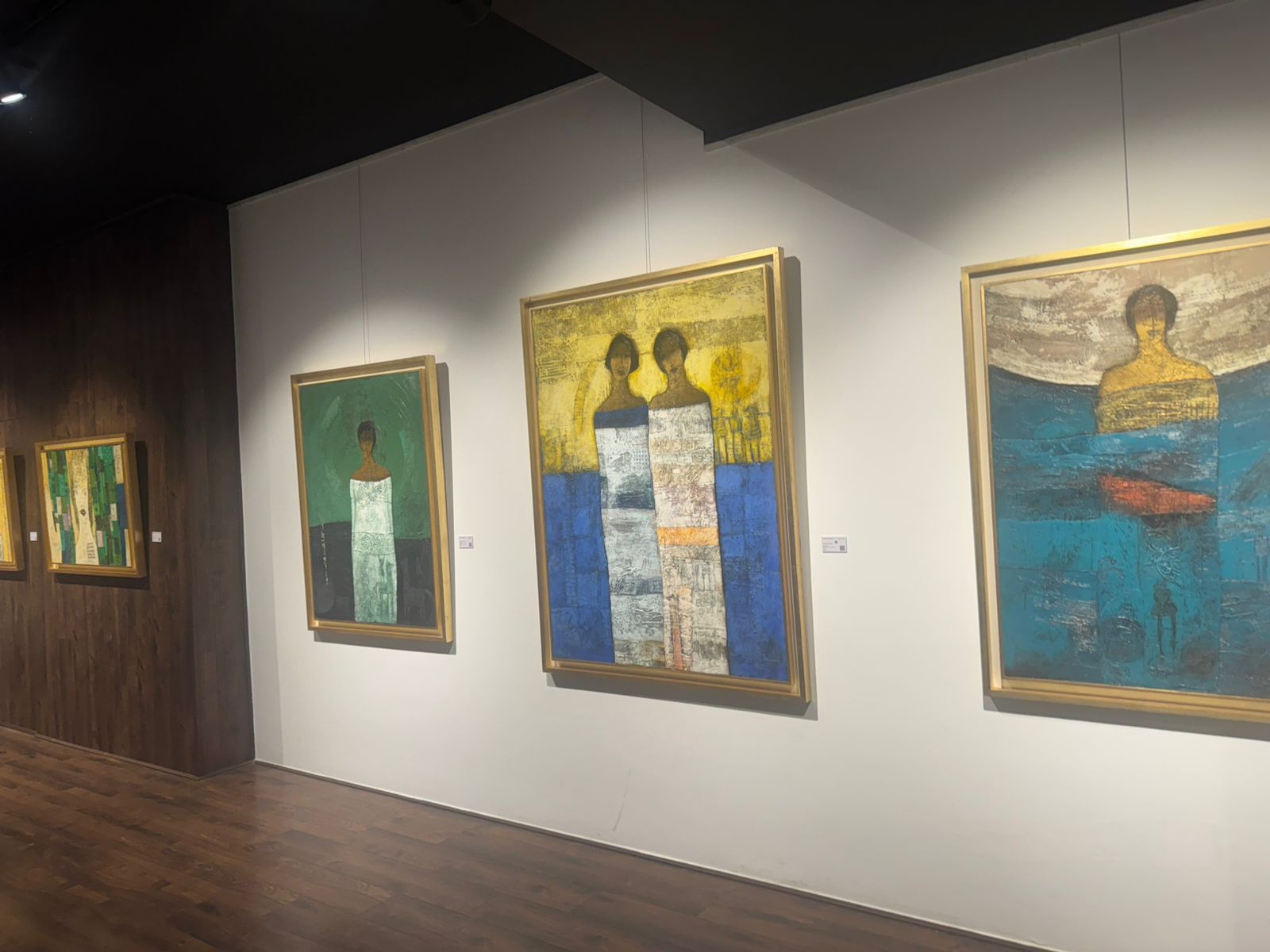 معرض طيات السكون لمحمود حامد معرض طيات السكون لمحمود حامد