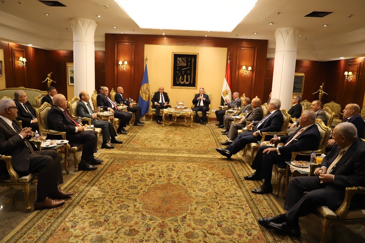 6ebbecdb-e3b0-4c40-acc7-e4b977fe2de3