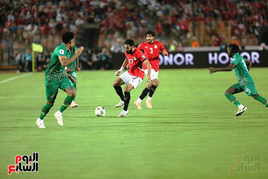 منهد لاشين ومحمد هانى خلال المباراة